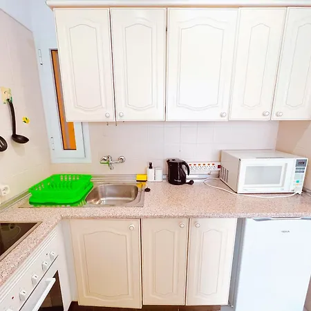 1 Bedroom In Torres De Yomely, Apartment *
